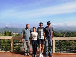 kandy Highland Unique