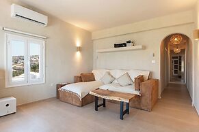 Krios Luxury Suites