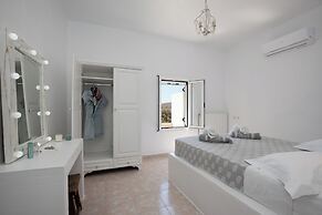 Krios Luxury Suites