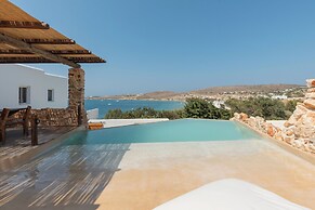 Krios Luxury Suites