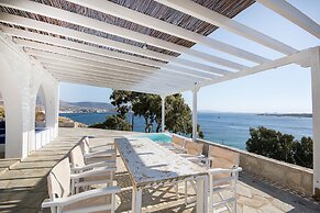 Krios Luxury Suites