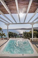 Krios Luxury Suites