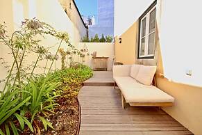 Akicity Lisboa Graça Iris II