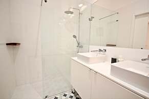 Akicity Lisboa Graça Iris II