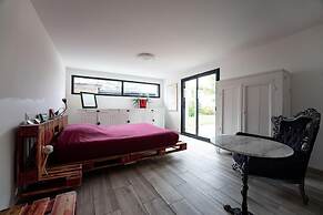 Chambres d’hôtes, Gîte, Suite : “Au Hangar ”