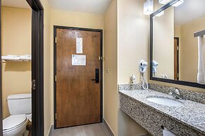 Quality Inn & Suites Brandenburg - Fort Knox