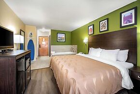 Quality Inn & Suites Brandenburg - Fort Knox