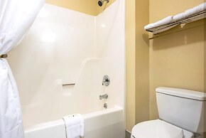 Quality Inn & Suites Brandenburg - Fort Knox