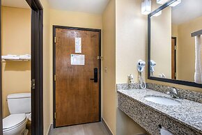 Quality Inn & Suites Brandenburg - Fort Knox