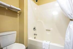 Quality Inn & Suites Brandenburg - Fort Knox