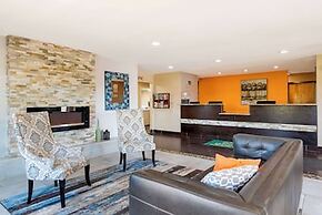 Quality Inn & Suites Brandenburg - Fort Knox