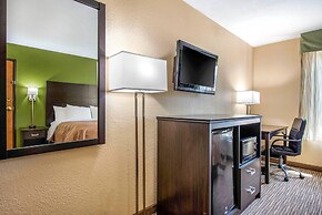 Quality Inn & Suites Brandenburg - Fort Knox