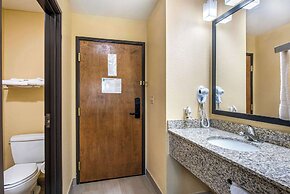 Quality Inn & Suites Brandenburg - Fort Knox