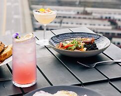 Cambria Hotel Boston Downtown - Seaport