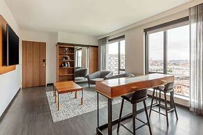 Cambria Hotel Boston Downtown - Seaport