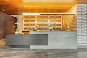 Cambria Hotel Boston Downtown - Seaport