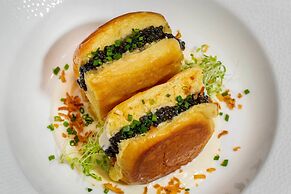 Cambria Hotel Boston Downtown - Seaport