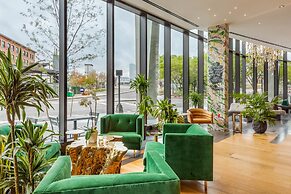 Cambria Hotel Boston Downtown - Seaport