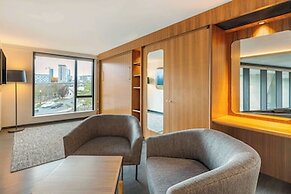 Cambria Hotel Boston Downtown - Seaport