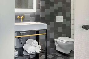 Cambria Hotel Boston Downtown - Seaport