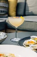 Cambria Hotel Boston Downtown - Seaport