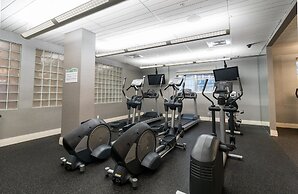 Tides Hollywood Apartments