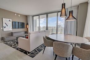 Hyde Beach House Private Suites