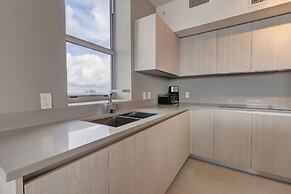 Hyde Beach House Private Suites