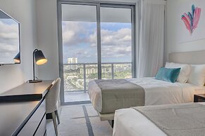 Hyde Beach House Private Suites