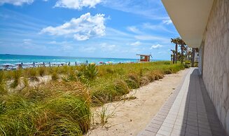 Hyde Beach House Private Suites