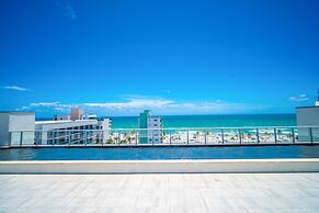 CH Deluxe Apartments  by MDR