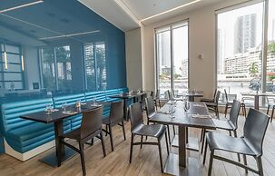 Beachwalk Private Apartments