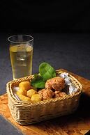 The Royal Park Canvas - Osaka Kitahama