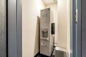 The Royal Park Canvas - Osaka Kitahama