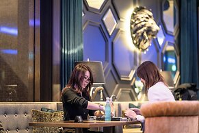 The Royal Park Canvas - Osaka Kitahama