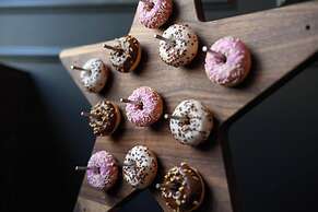 The Royal Park Canvas - Osaka Kitahama