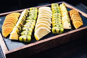 The Royal Park Canvas - Osaka Kitahama