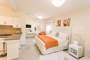 Hotel Rancho Guacamayos