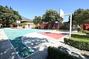 Hotel Rancho Guacamayos