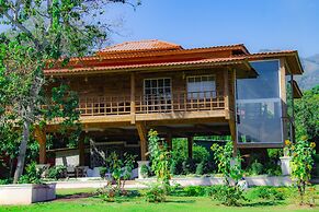 Hotel Rancho Guacamayos