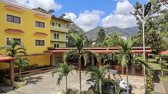 Hotel Rancho Guacamayos