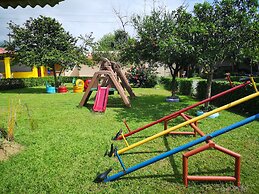 Hotel Rancho Guacamayos