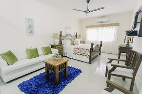 Hotel Rancho Guacamayos