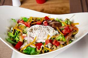 Hotel Rancho Guacamayos