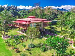 Hotel Rancho Guacamayos