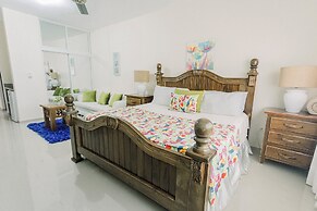 Hotel Rancho Guacamayos