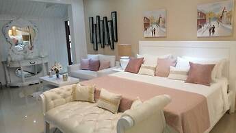 Hotel Rancho Guacamayos