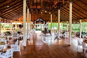 Hotel Rancho Guacamayos