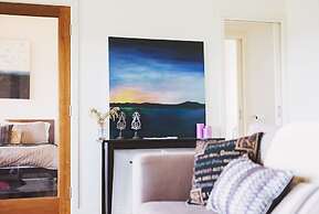 Outlook Hill Vineyard Cottages