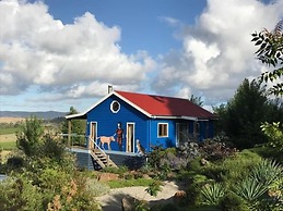 Outlook Hill Vineyard Cottages